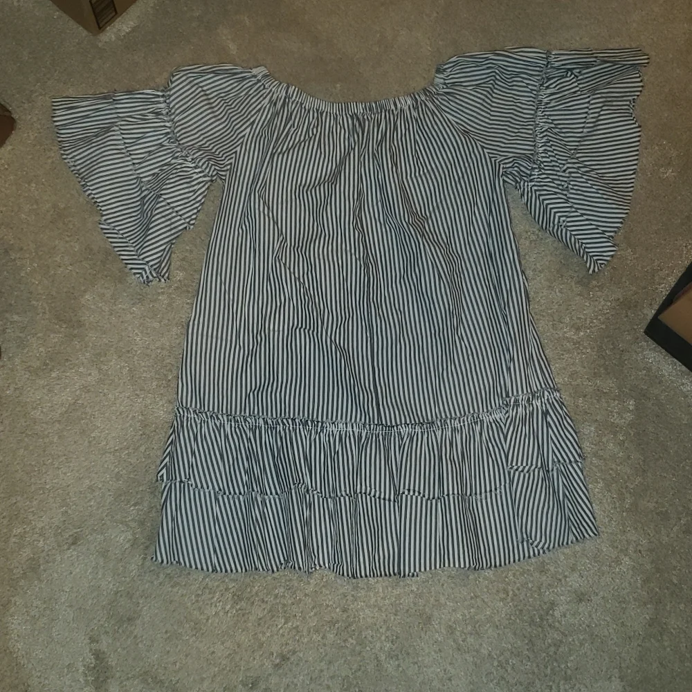 Zara Striped Tunic - Picture 6 of 6